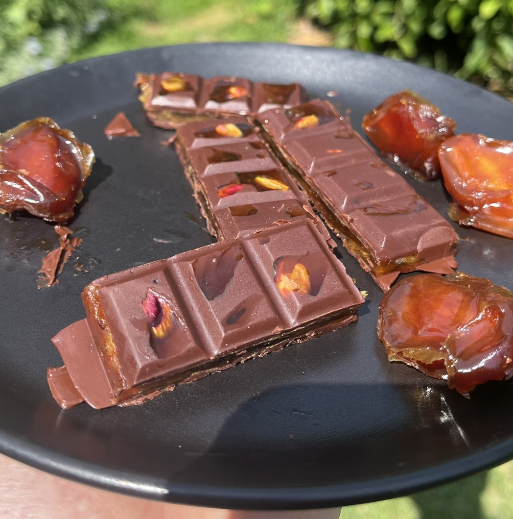 Pistachio Date Chocolate Bar