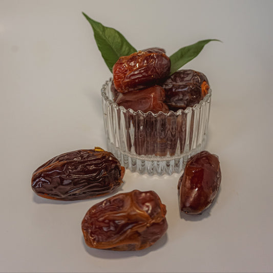How to Store Dates: Fridge, Freezer, Shelf Life & Mold