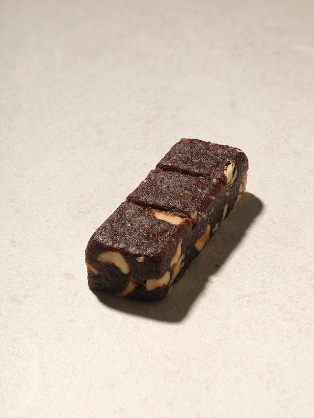 Organic Date Bar Hazel