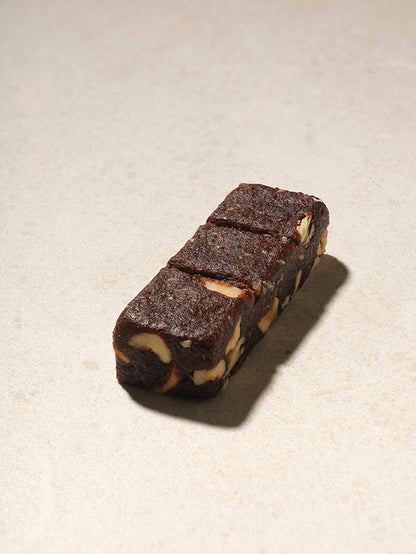 Organic Date Bar Hazel