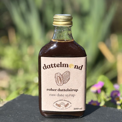 Roher Dattelsirup