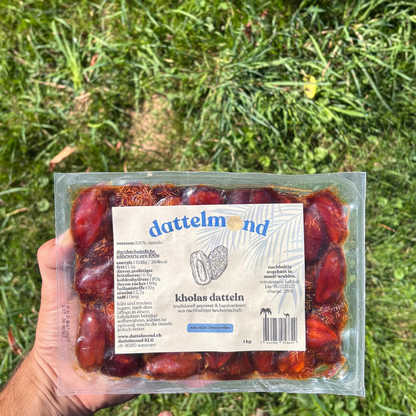 Pressed Kholas Dates